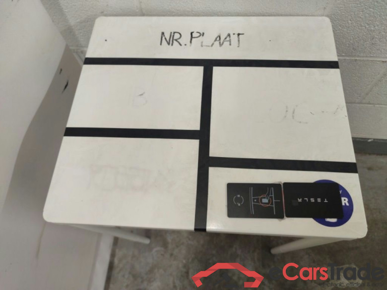 Tesla Model Y Long-Range Dual Motor AWD 5d #4