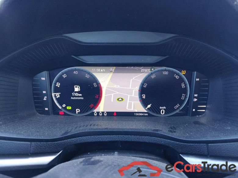SKODA Karoq / 2021 / 5P / todoterreno 1.5 TSI 110kW (150CV) DSG ACT Ambition (AC) #4
