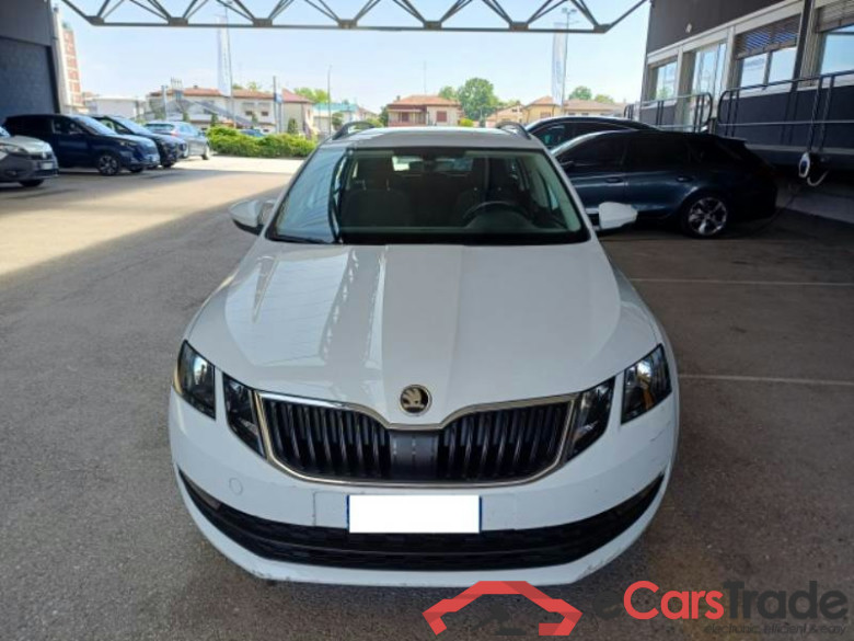 SKODA OCTAVIA / 2016 / 5P / STATION WAGON 1.6 TDI EXECUTIVE #5