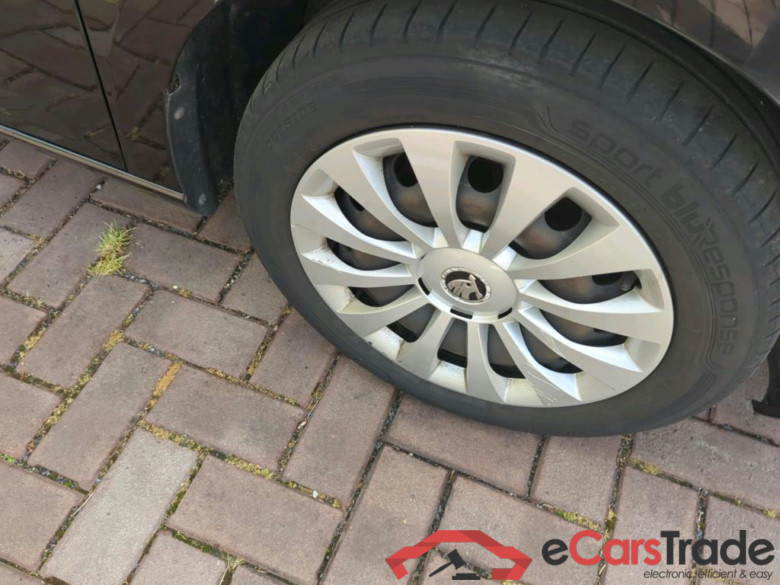 SKODA Fabia Combi 70 kW #6