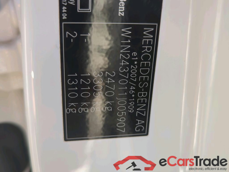 MERCEDES-BENZ EQA 140 kW #3