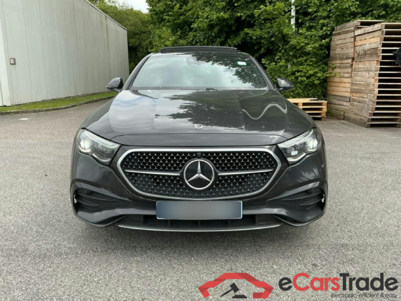 Mercedes-Benz E 400 AMG-Line 400 4Matic #3