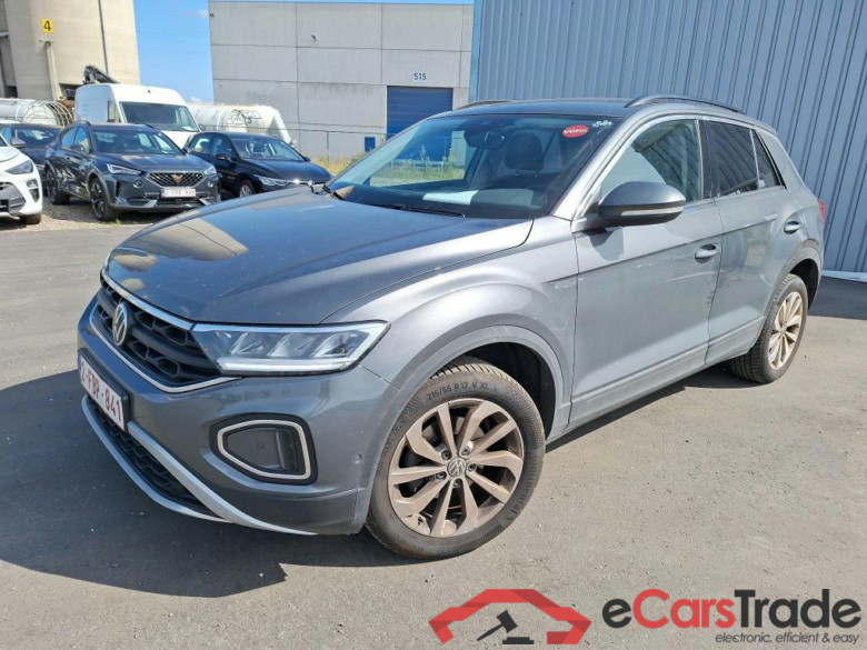 Volkswagen T-Roc 1.0 TSI Life LED Virtual Navi KeylessGo Klima PDC ... #1