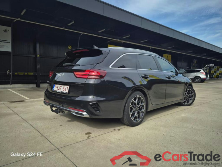 KIA Ceed SW Dsl Ceed SW 1.6 CRDi MHEV GT-Line DCT #3