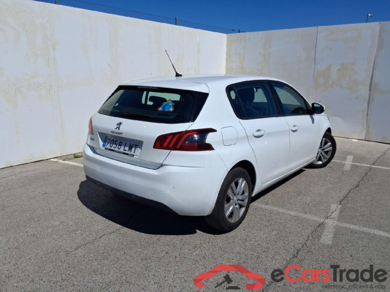 PEUGEOT 308 / 2017 / 5P / berlina con portón 5P Active Pack BlueHDi 100 S&S #2