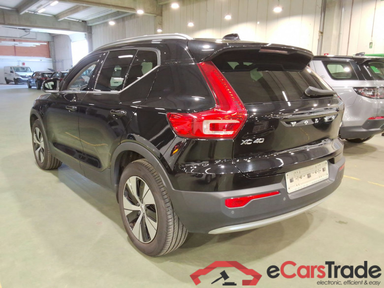 VOLVO XC40 1.5 T4 PHEV INSCRIPTION EXPR. DCT #2