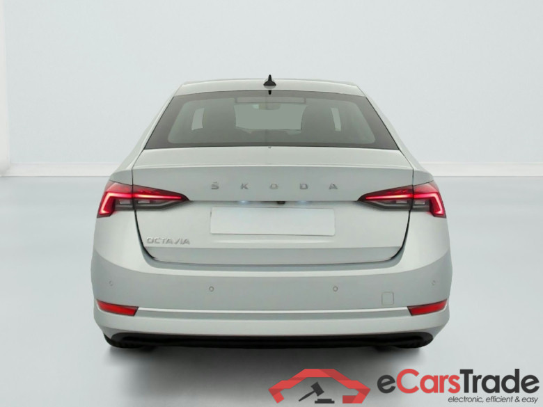 Skoda Octavia Business 2.0 TDI 116 CH #6