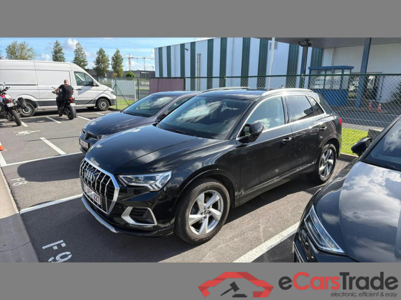 AUDI Q3 35 TFSI Advanced S tronic #1