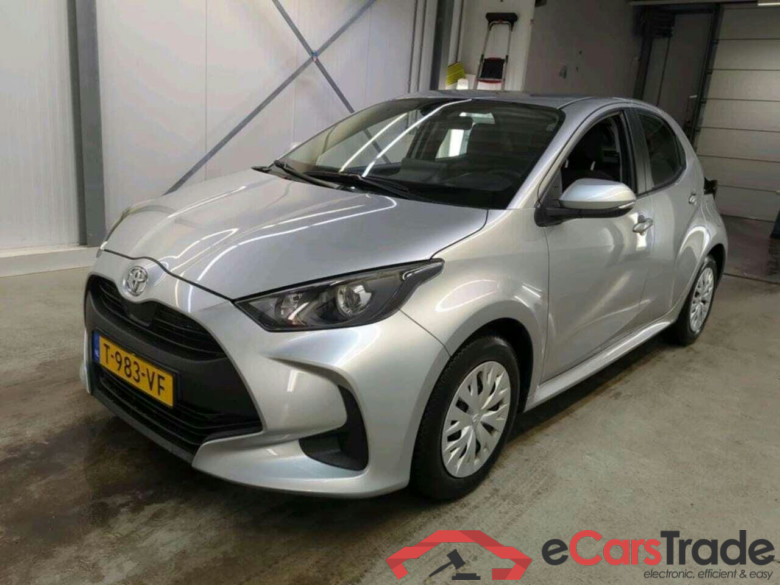 TOYOTA Yaris 1.5 VVT-i Active