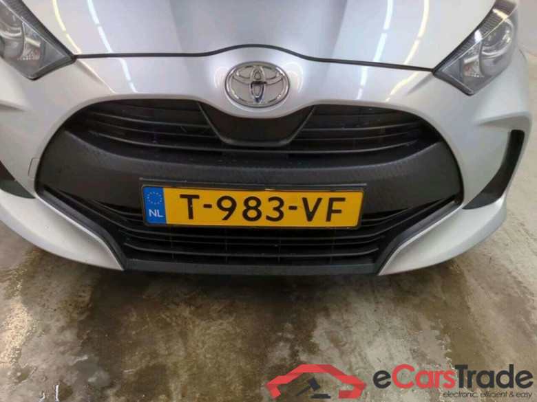 TOYOTA Yaris 1.5 VVT-i Active #4
