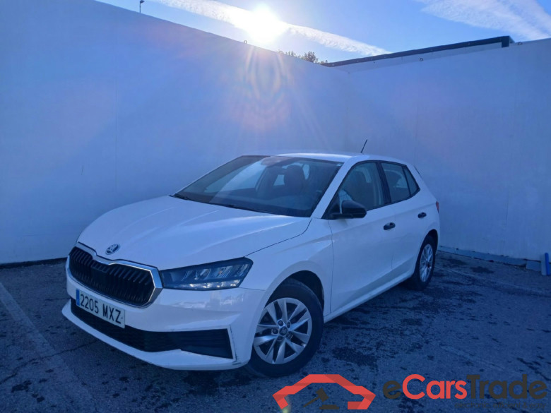 Fabia Essence 1.0 TSI 95CV MT5 6E