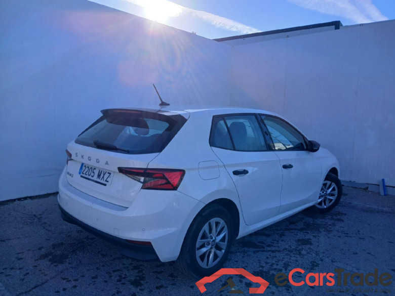 Fabia Essence 1.0 TSI 95CV MT5 6E #2