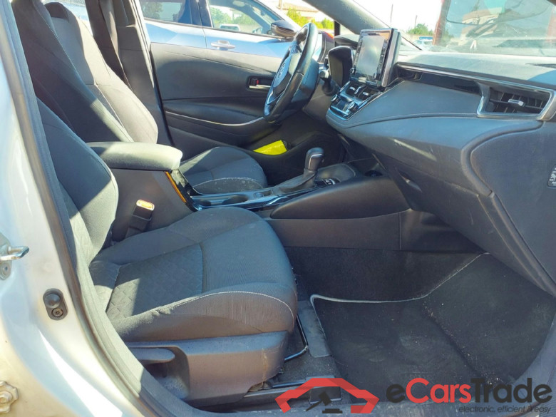 TOYOTA Corolla / 2019 / 5P / berlina con portón 1.8 125H ACTIVE TECH E-CVT #6