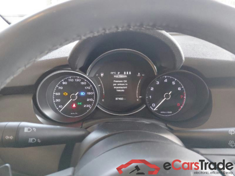 FIAT 500X / 2018 / 5P / CROSSOVER 1.3 T4 150CV DCT E6D CROSS #4