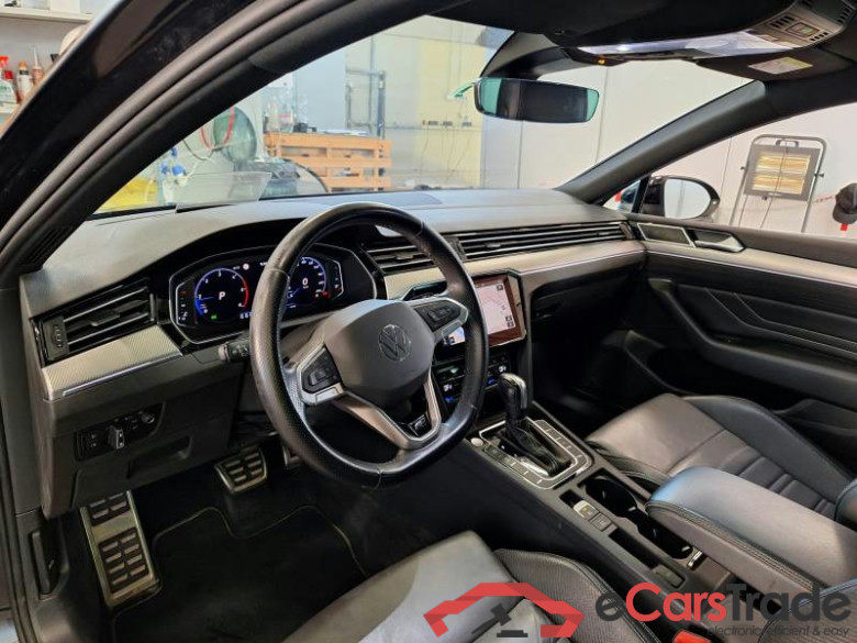 VOLKSWAGEN PASSAT / 2019 / 5P / STATION WAGON VAR. 2.0 TDI SCR EVO 110KW EXECUTIVE DSG #3