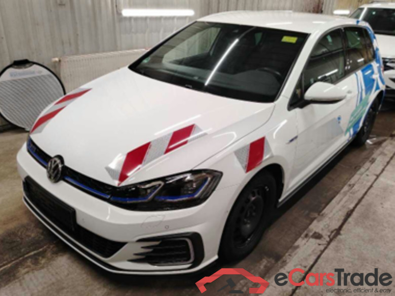 Golf VII Lim. GTE Start-Stopp 1.4 TSI 150KW AT6 E6d #1