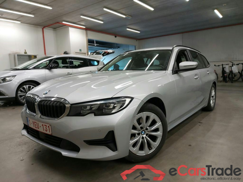BMW - BMW 3 TOURING 318dA 150PK Business Edition Towing Hook #1
