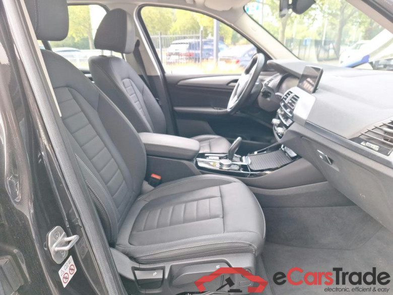 BMW - BMW X3 sDrive18dA 136PK Business Edition Leather #3