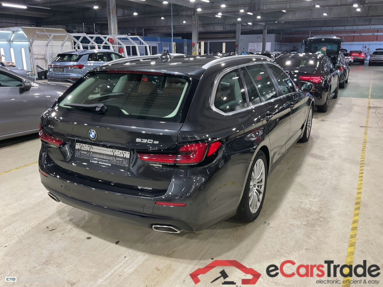 BMW 5 SERIES TOURING 2.0 530E 170KW XDRIVE AUTO TOURING #4