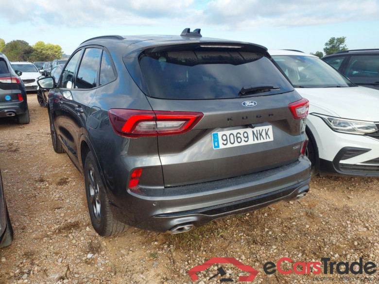 FORD KUGA 2.5 PP A 2.5 PHEV 243cv Automático ST Line X (Pano-Roof + Winterpack) #2