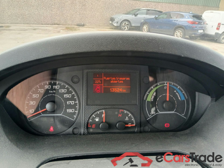 PEUGEOT Boxer / 2014 / 4P / furgón 435 L2 H2 Motor eléctrico 90 kw 37kWh #3