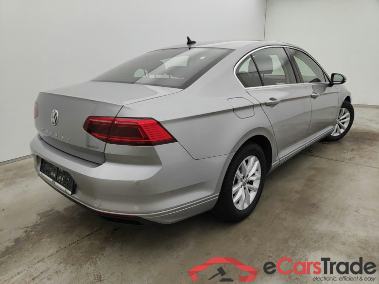 Volkswagen Passat 1.6 TDI Style Business DSG 4d #2