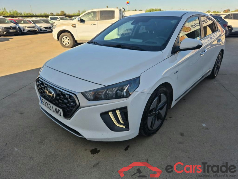 HYUNDAI IONIQ / 2019 / 5P / berlina con portón 1.6 GDI HEV Tecno DCT #1