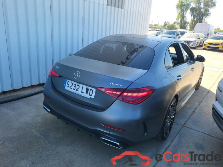 MERCEDES-BENZ Clase C / 2021 / 4P / sedán C 220 d 4MATIC #2
