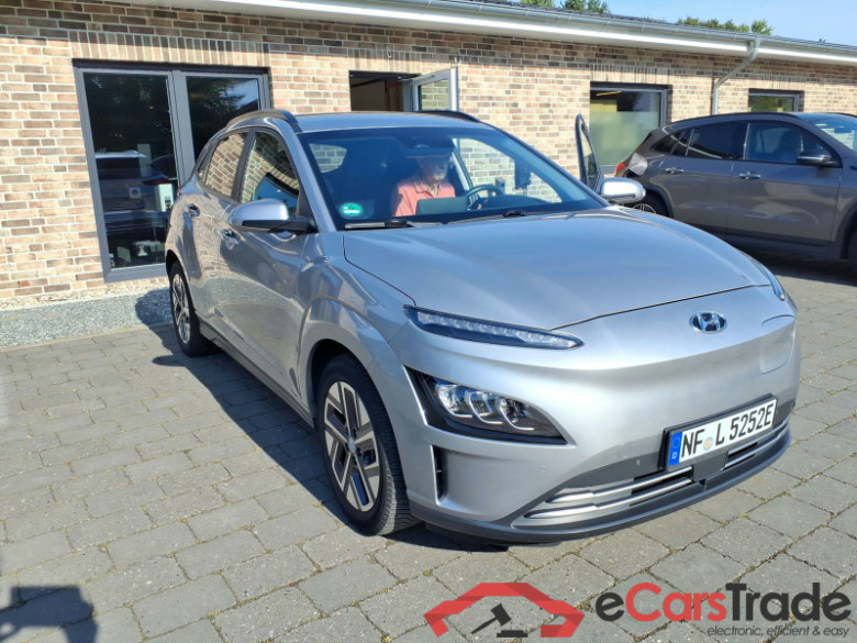 Hyundai Kona  #1