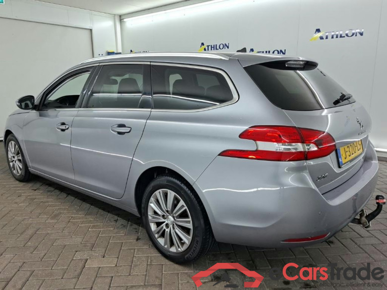 PEUGEOT 308 SW Allure 1.2 Puretech 110 5D 81kW #4