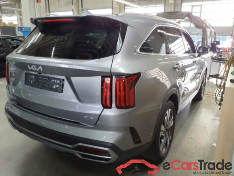 Kia Sorento 1.6 T-GDI Hybrid  #2