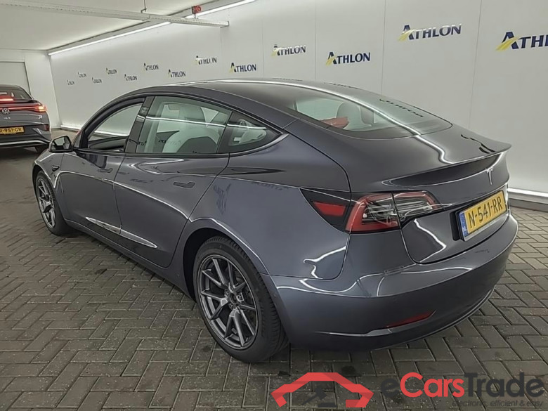Tesla Model 3 Long Range Dual Motor AWD 4D 350kW #4