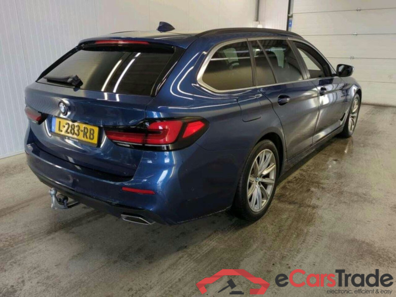 BMW 5-serie Touring 520i Bns Edit.+ #2