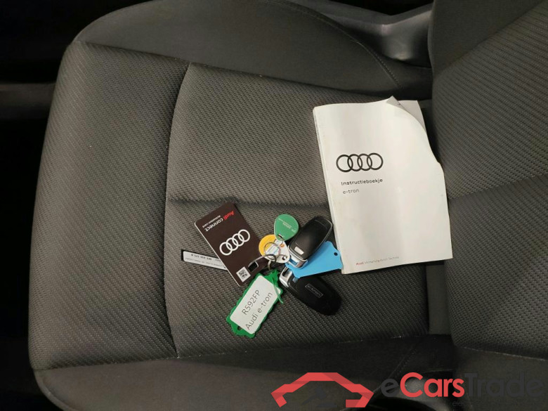 Audi e-tron Sportback 55 quattro edition 5d #4