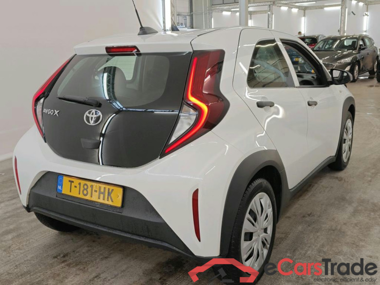 Toyota AYGO X 1.0 VVT-i MT 5d #2