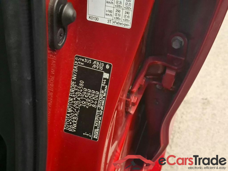 Toyota Yaris Hybrid 115 Active 5d #6