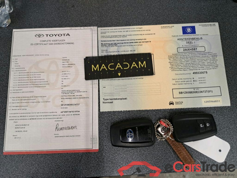 TOYOTA - TOY COROLLA TOURING SPORTS 122PK e-CVT Towing Hook * HYBRID * #4
