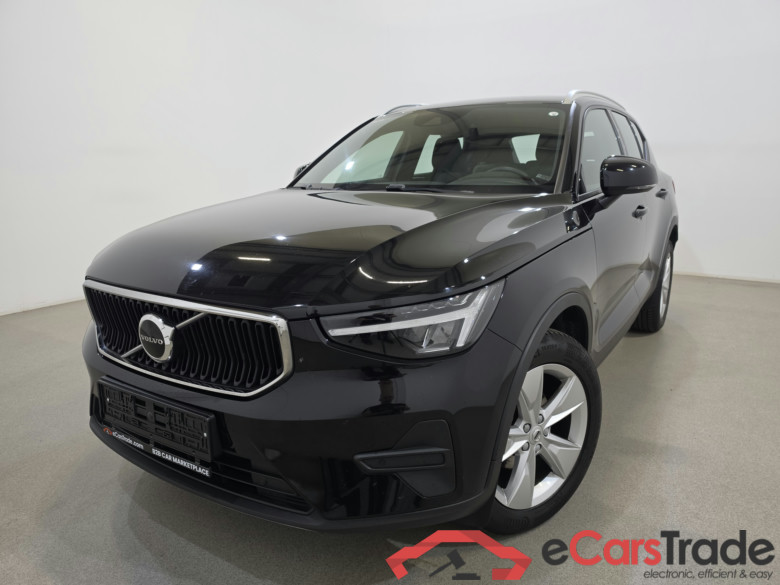 Volvo XC40 1.5 T2 Facelift Momentum Pro Aut. LED Virtual ACC Navi Sport-Seats KeylessGo Klima PDC ...