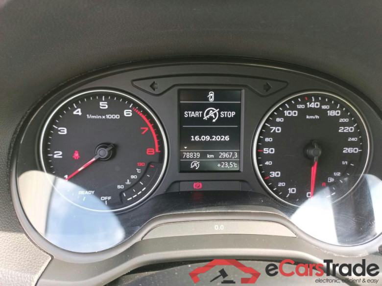 AUDI Q2 / 2016 / 5P / todoterreno Design 30 TFSI 85kW (116CV) #5