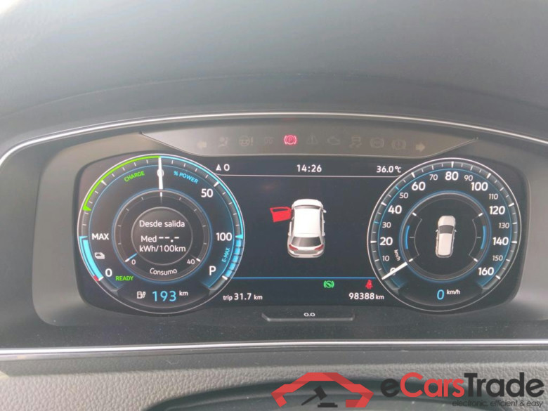 VOLKSWAGEN Golf / 2016 / 5P / berlina con portón ePower 110 kW (136CV) #4