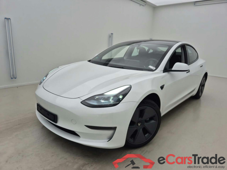 TESLA MODEL 3 LONG RANGE RWD