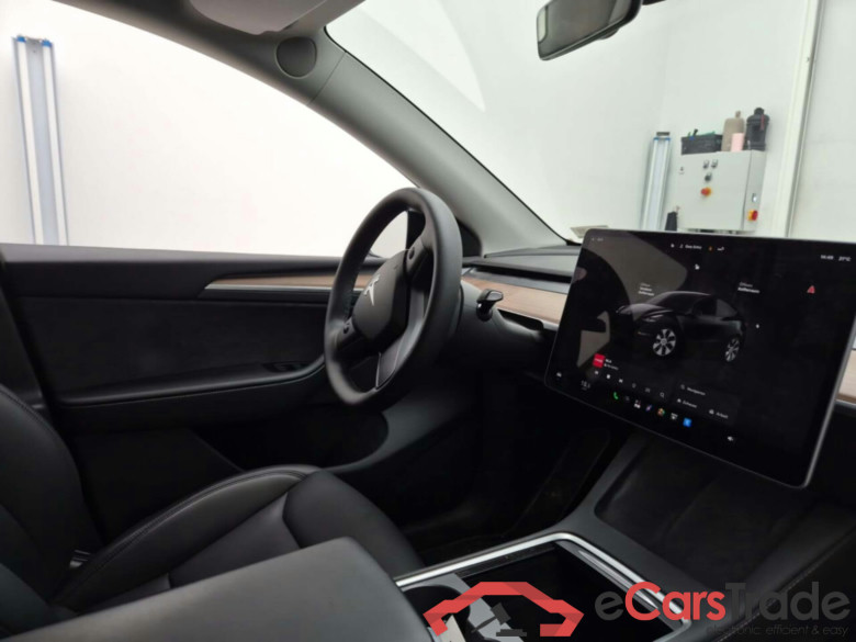 TESLA MODEL Y LONG RANGE RWD #3