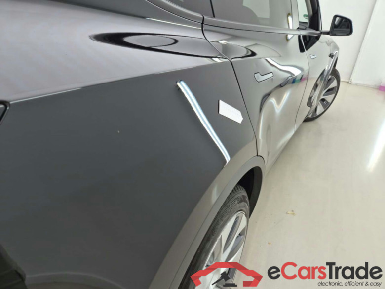 TESLA MODEL Y LONG RANGE RWD #6