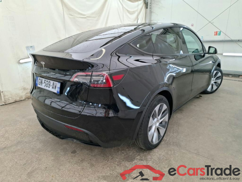 TESLA Model Y / 2021 / 5P / SUV RWD #4