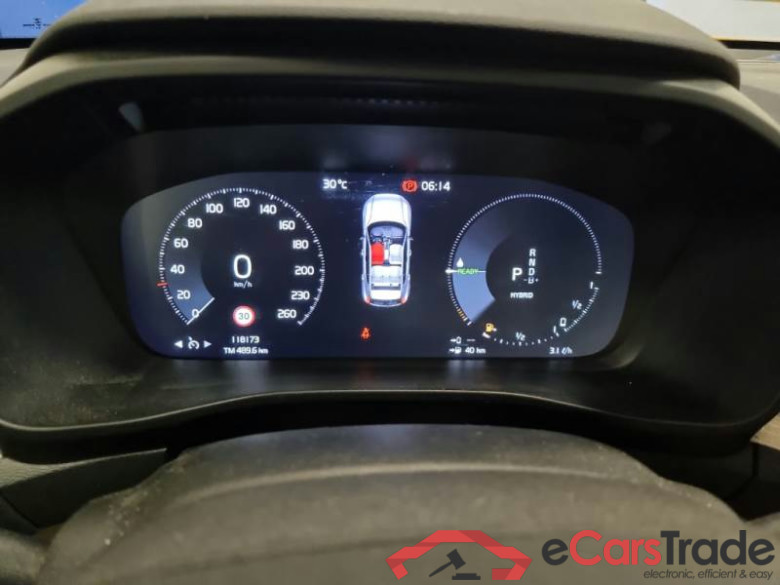 VOLVO XC40 / 2017 / 5P / SUV T5 PLUG-IN HYBRID AUTO RECH INSCRIP EXPR #4