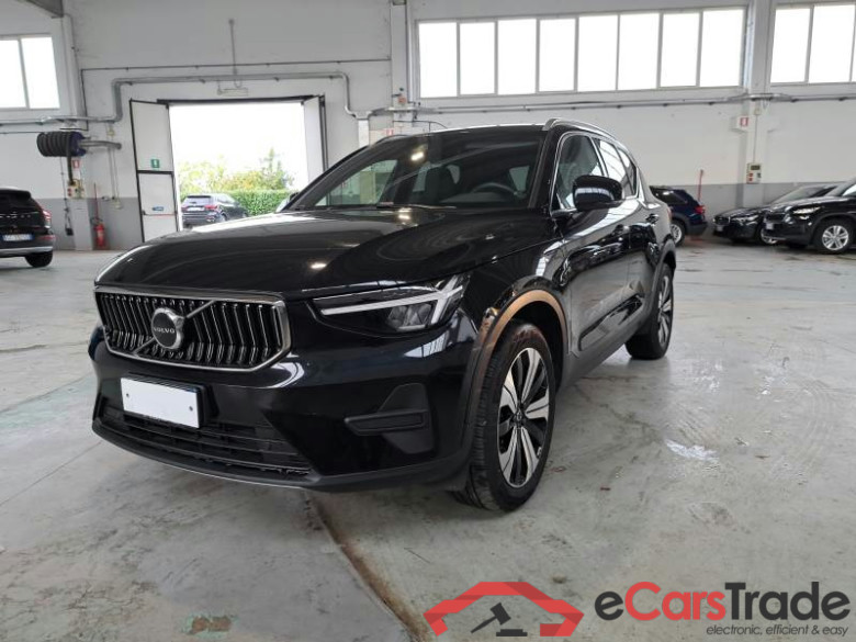 VOLVO XC40 / 2021 / 5P / SUV T4 RECHARGE PLUG-IN AUTO CORE #1