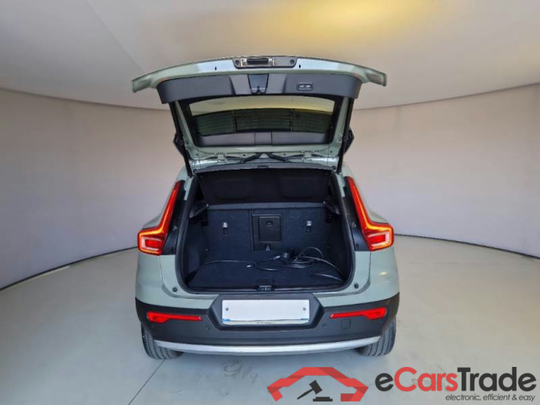 VOLVO XC40 / 2021 / 5P / SUV T4 RECHARGE PLUG-IN AUTO CORE #5