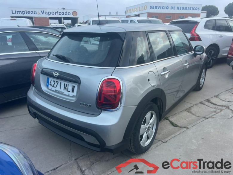 MINI MINI / 2021 / 5P / berlina con portón COOPER 5 PUERTAS #2