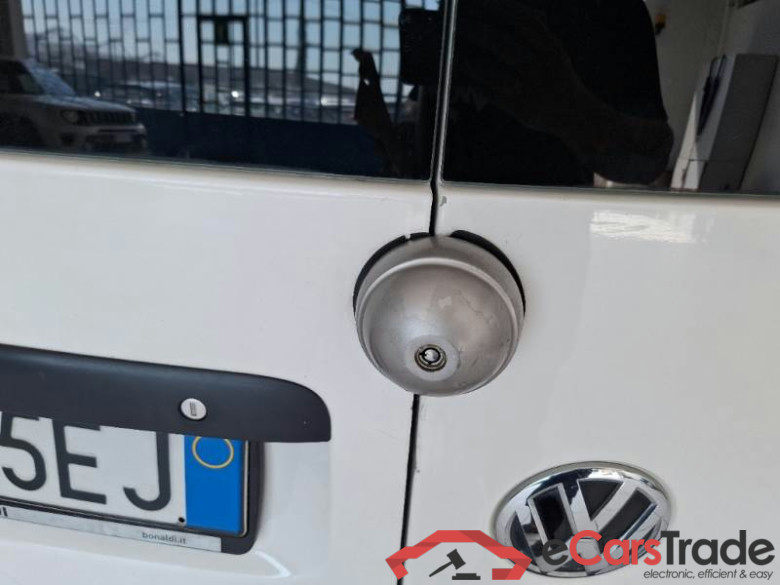 VOLKSWAGEN CADDY / 2015 / 4P / VETT. FURGONATA 2.0 TDI 122CV EURO6 4MOTION VAN #1