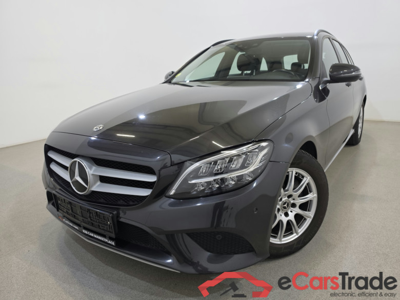 Mercedes C 180d LED Navi Sport-Seats KeylessGo Camera Klima PDC ...